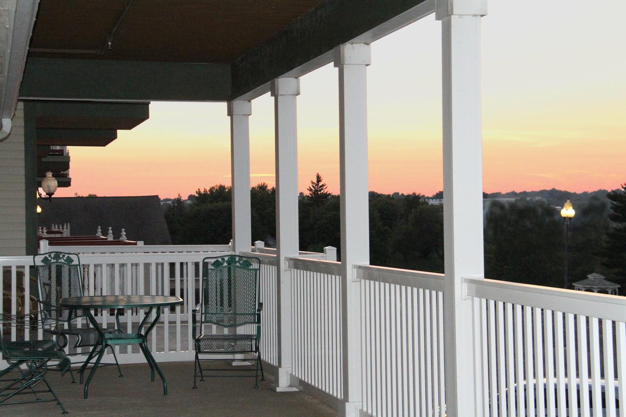 Carlisle Inn Walnut Creek Exterior foto